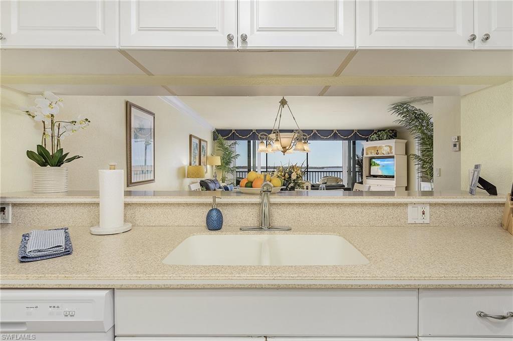 17080 Harbour Point Dr # 213 Property Photo 10