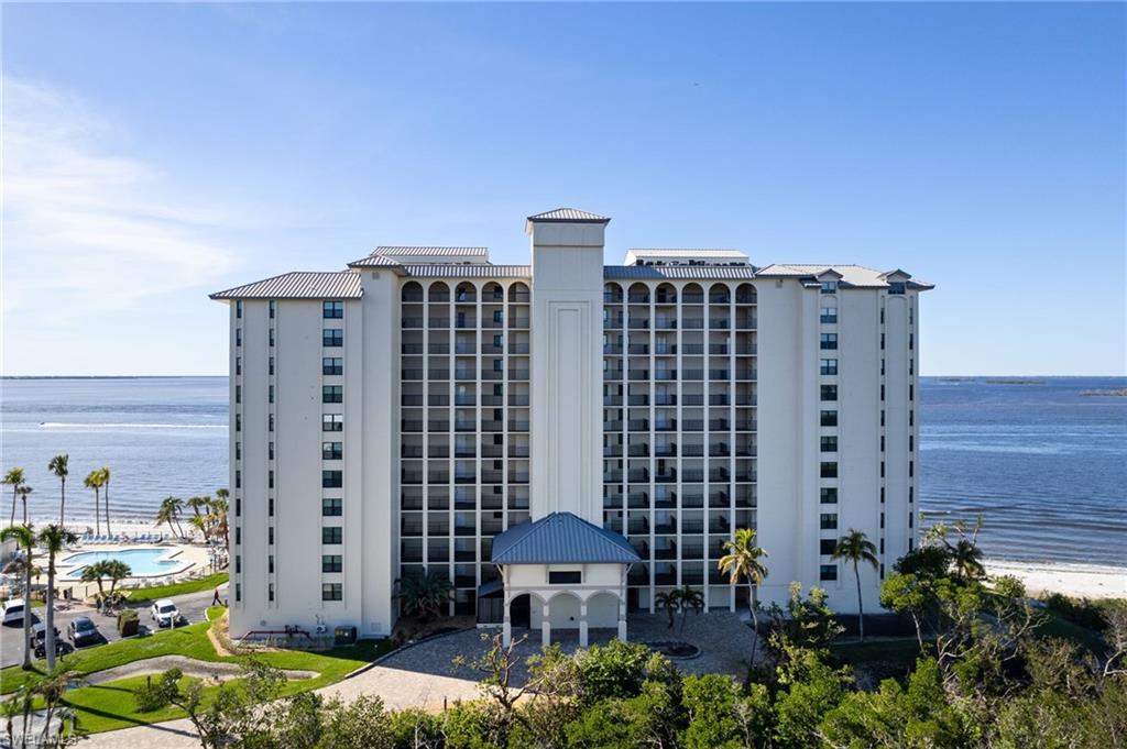 17080 Harbour Point Dr # 213 Property Photo 27