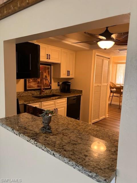 4321 Country Club Blvd # 203 Property Photo 5