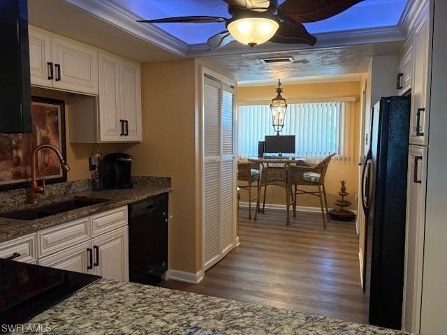 4321 Country Club Blvd # 203 Property Photo 7