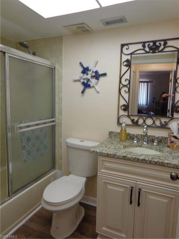 4321 Country Club Blvd # 203 Property Photo 17