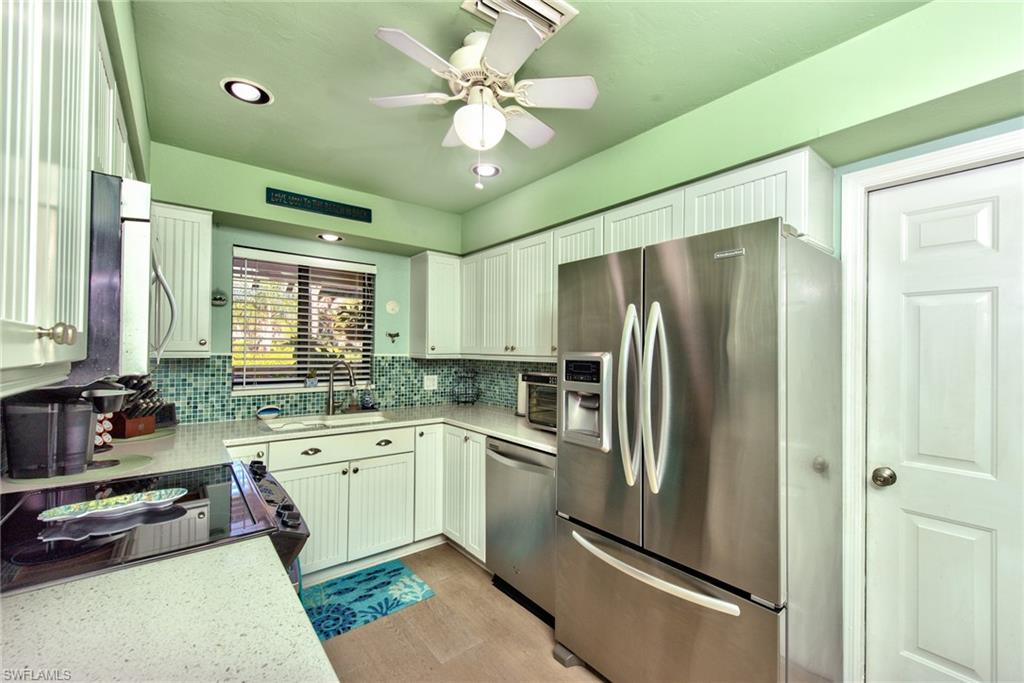 6056 Huntington Woods Dr # 9 Property Photo 10