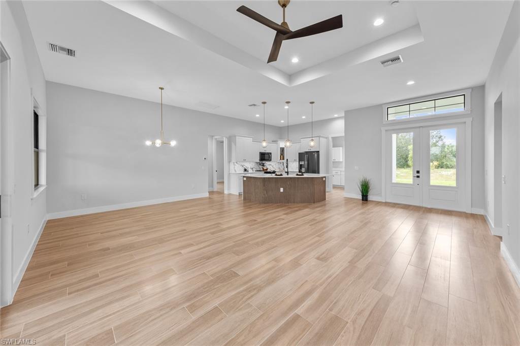 14081 Carlos St Property Photo 8