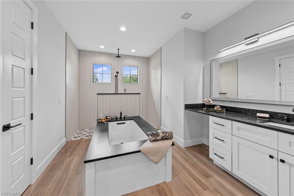 14081 Carlos St Property Photo 23