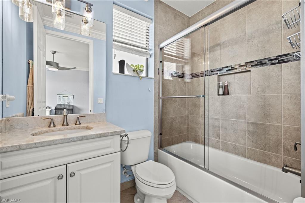 11696 Stonecreek Cir Property Photo 29