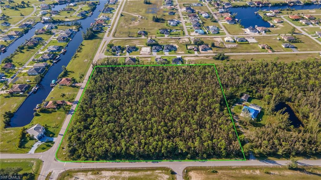 3926 Kismet Pkwy W Property Photo 4
