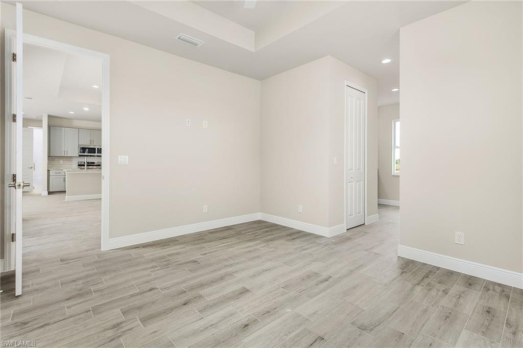 588 David Cir Property Photo 16