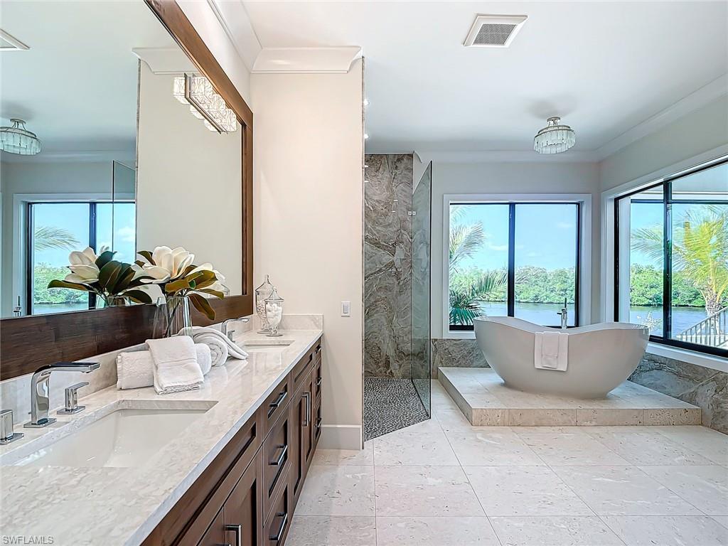 14201 Bay Dr Property Photo 24