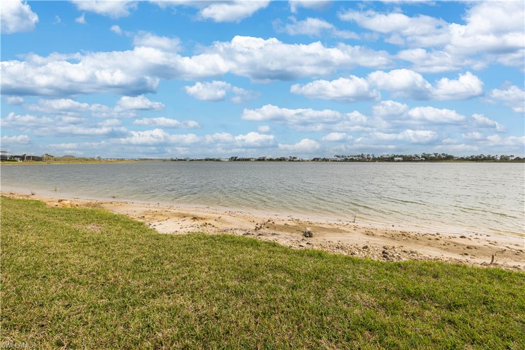 42098 Journey Dr Property Photo 11