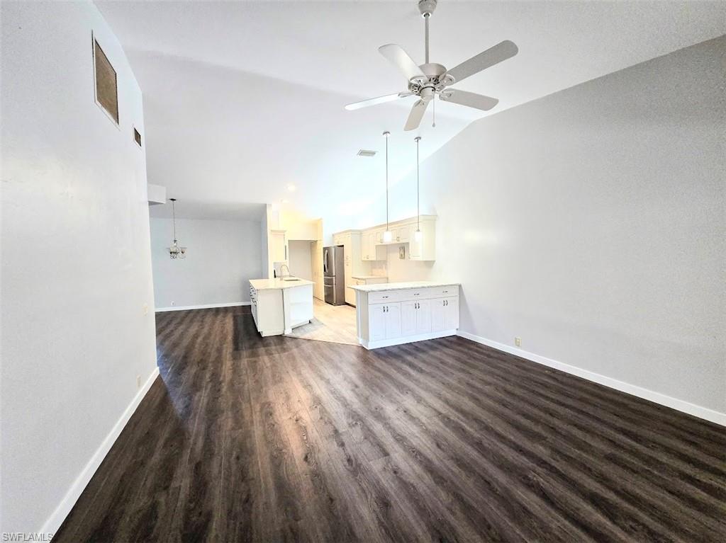 17703 Heron Ln Property Photo 12