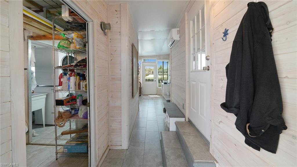 5553 Sir Walter Way Property Photo 13