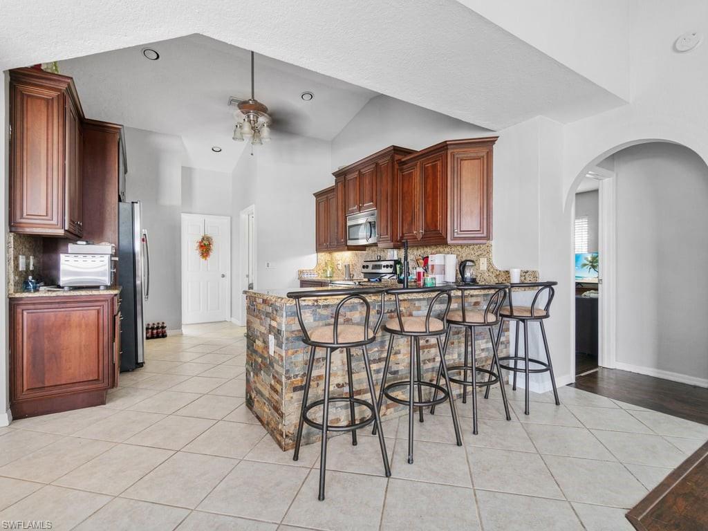 11802 Royal Tee Ct Property Photo 6