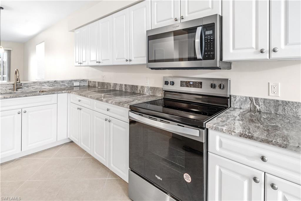 16685 Lake Circle Dr # 1020 Property Photo 6
