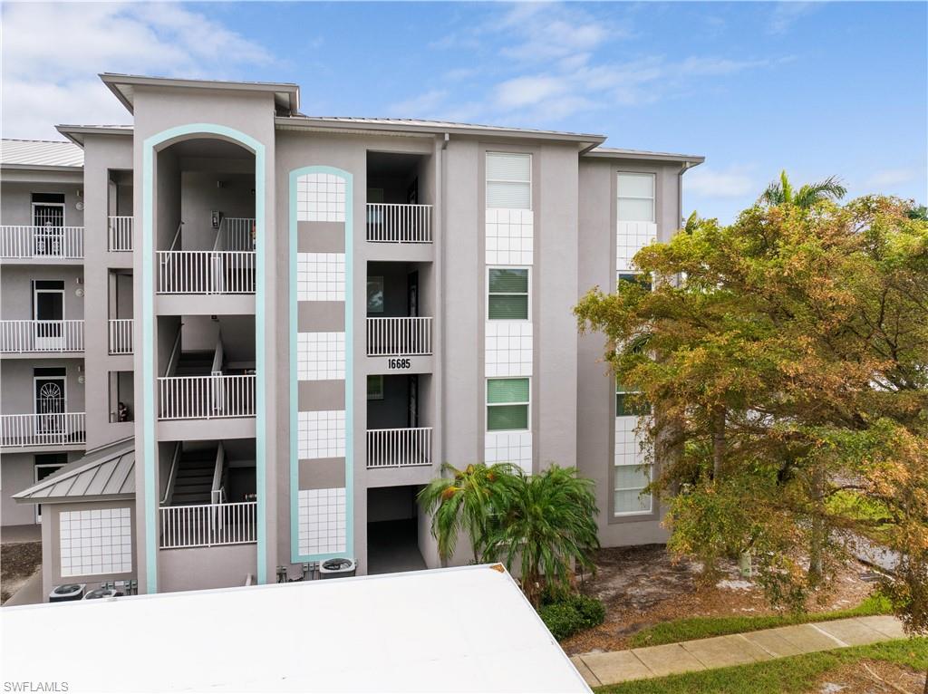 16685 Lake Circle Dr # 1020 Property Photo 32