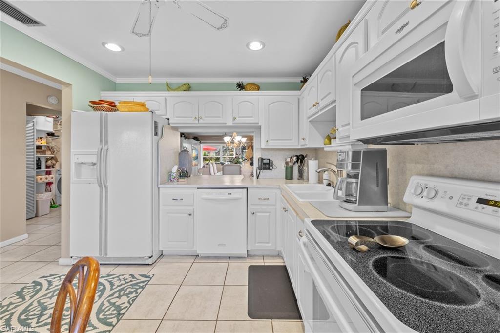 39 Glades Blvd # 1 Property Photo 8
