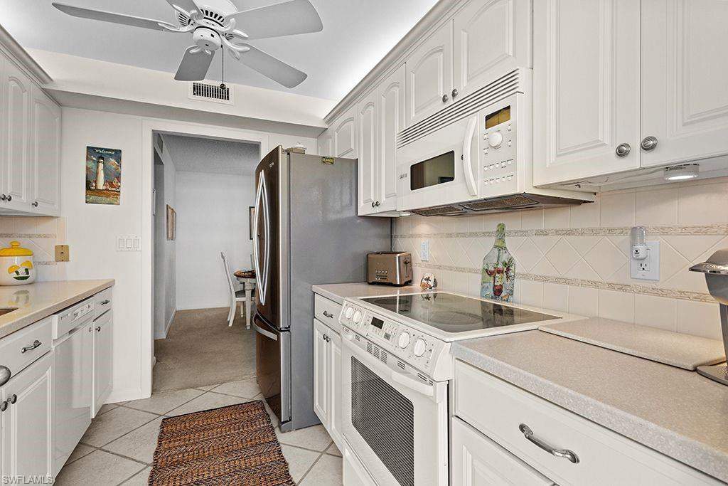 222 Harbour Dr # 314 Property Photo 10