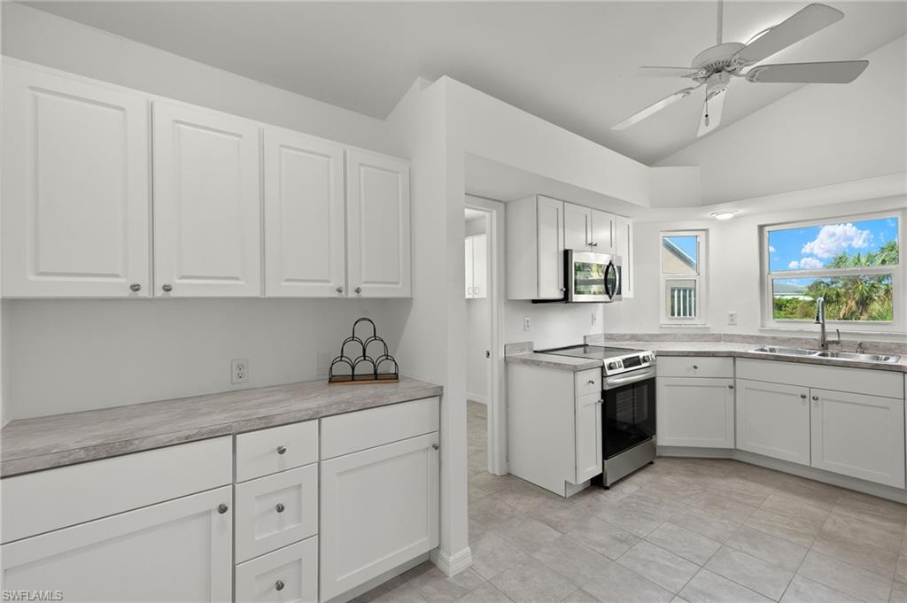 16801 Sanibel Sunset Ct 401 Property Photo 11