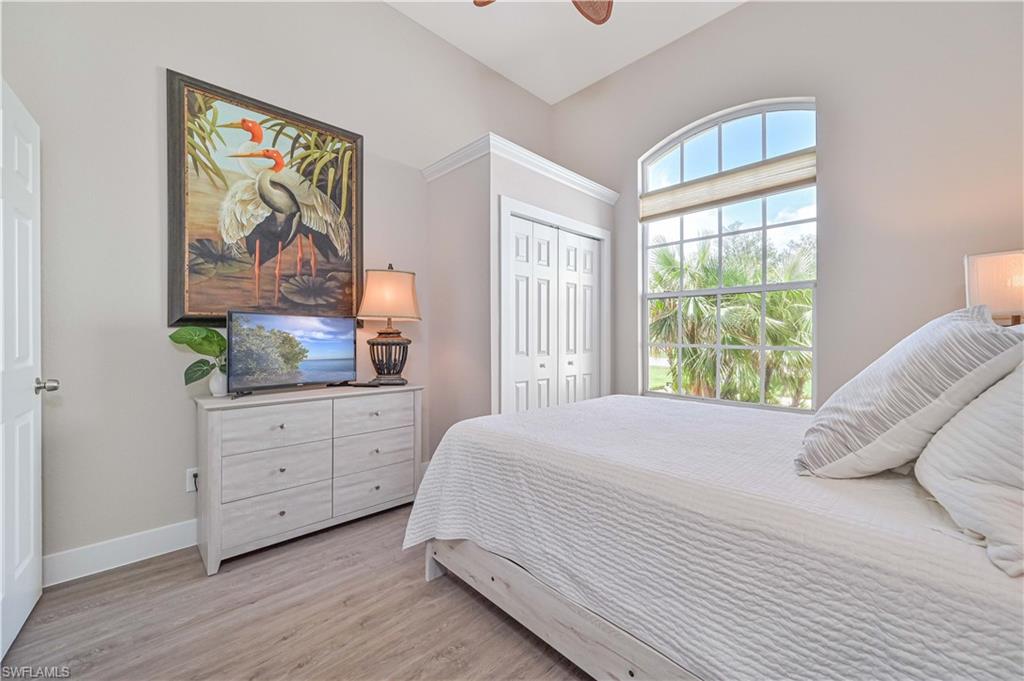 11124 Sea Tropic Ln Property Photo 24