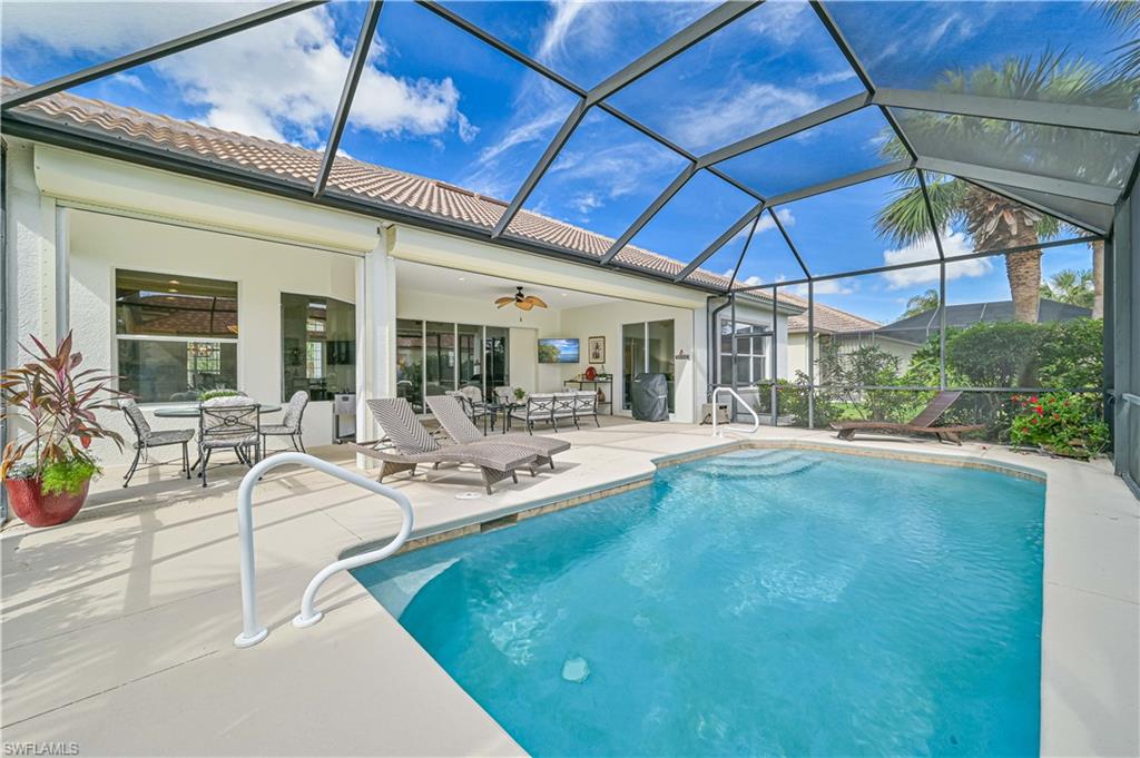 11124 Sea Tropic Ln Property Photo 26