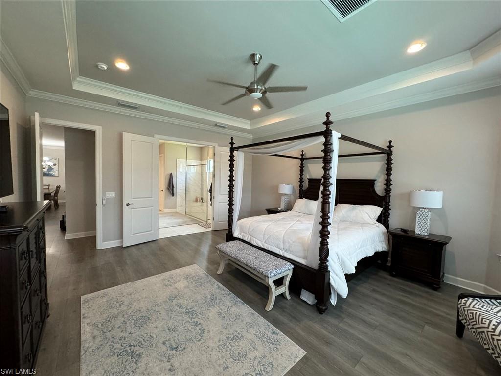 9408 Rapallo St Property Photo 29