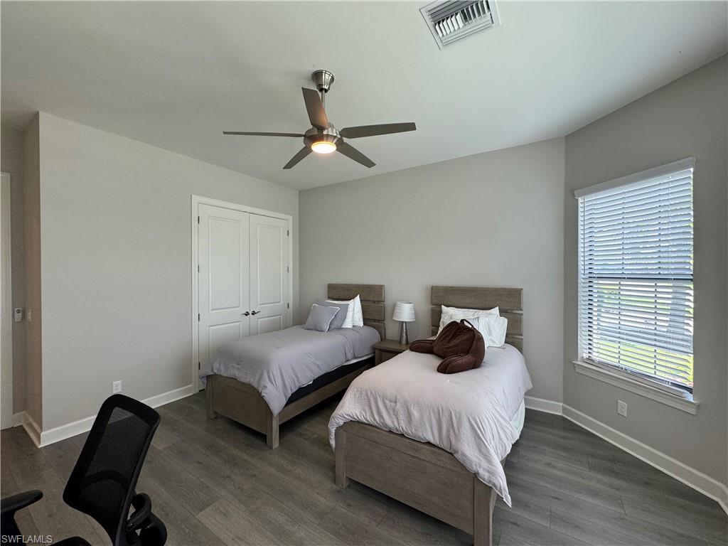 9408 Rapallo St Property Photo 43