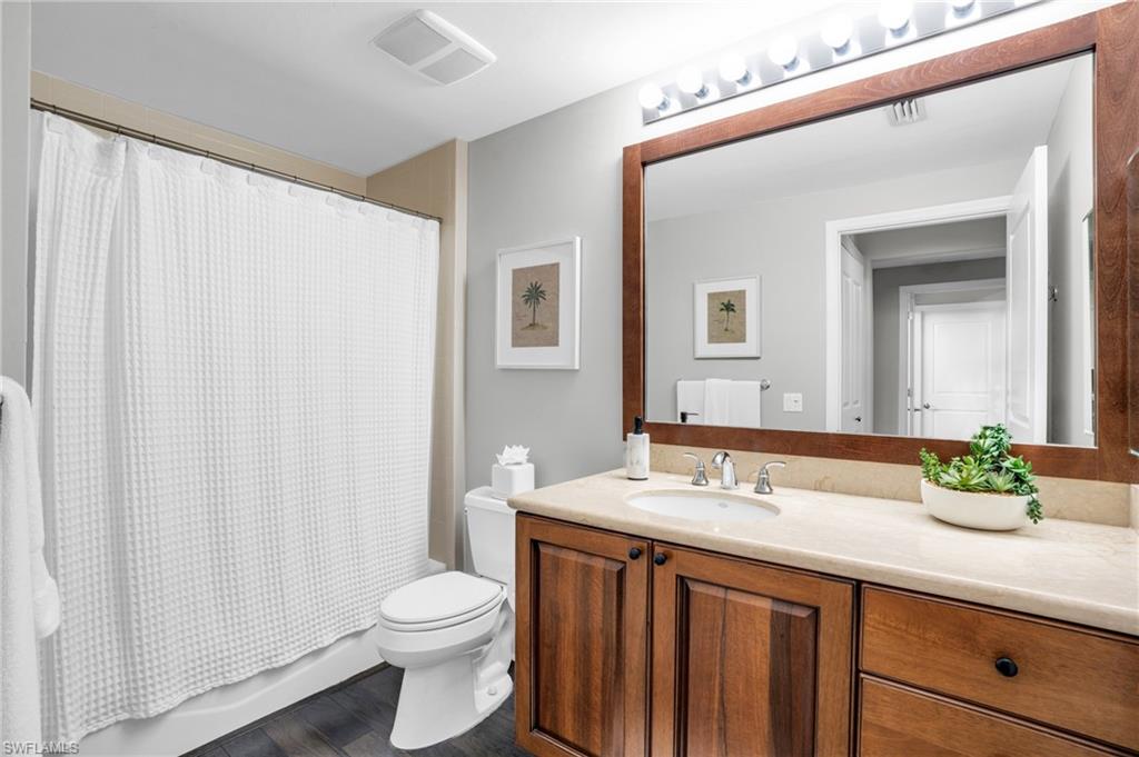 985 Sandpiper St # 103 Property Photo 17