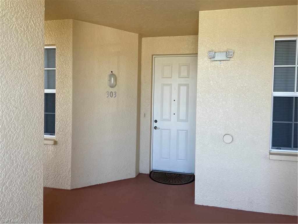 1105 Van Loon Commons CIR 303 Property Photo 1