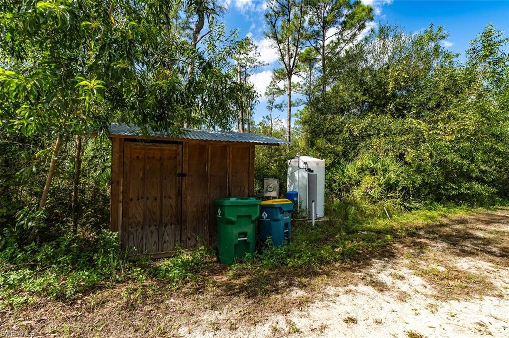 1065 Sanctuary Rd Property Photo 11