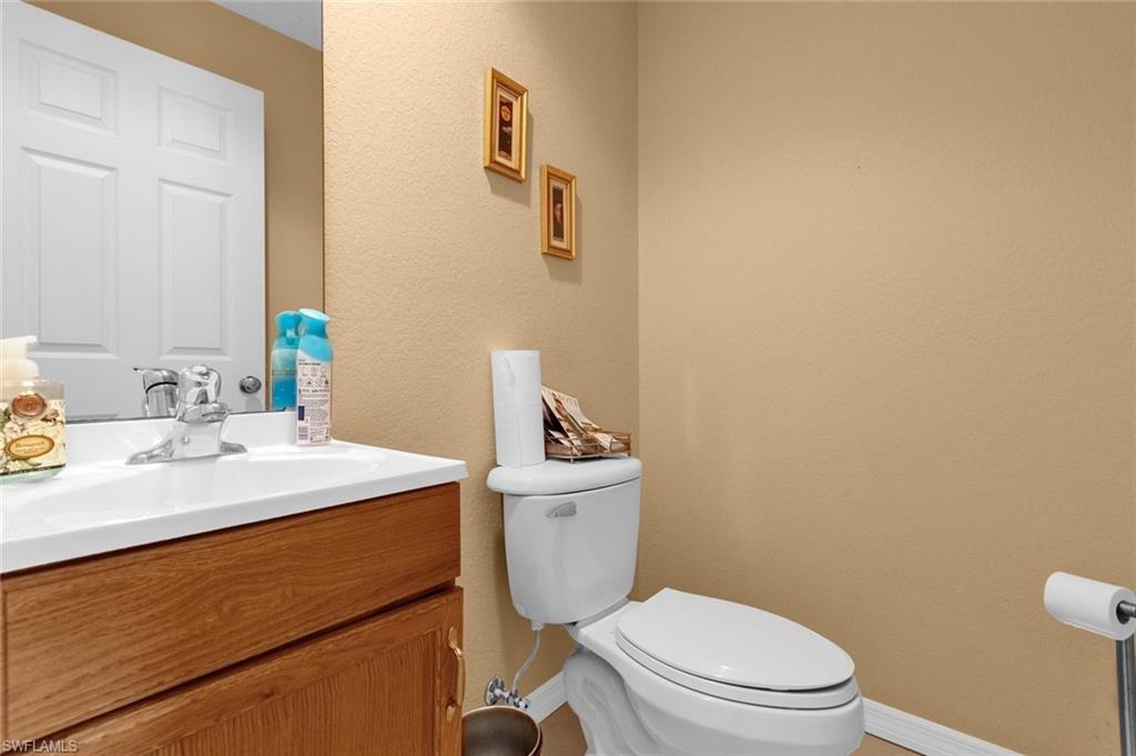 7440 Aloma Ave Property Photo 34