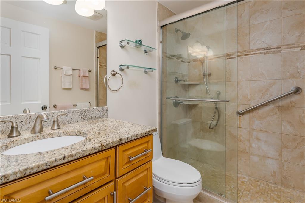 220 Seaview Ct # 206 Property Photo 12