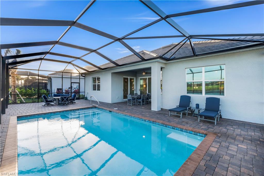 25078 Golden Fern Dr Property Photo 2