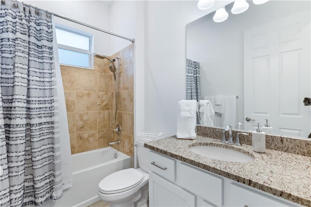 25078 Golden Fern Dr Property Photo 16