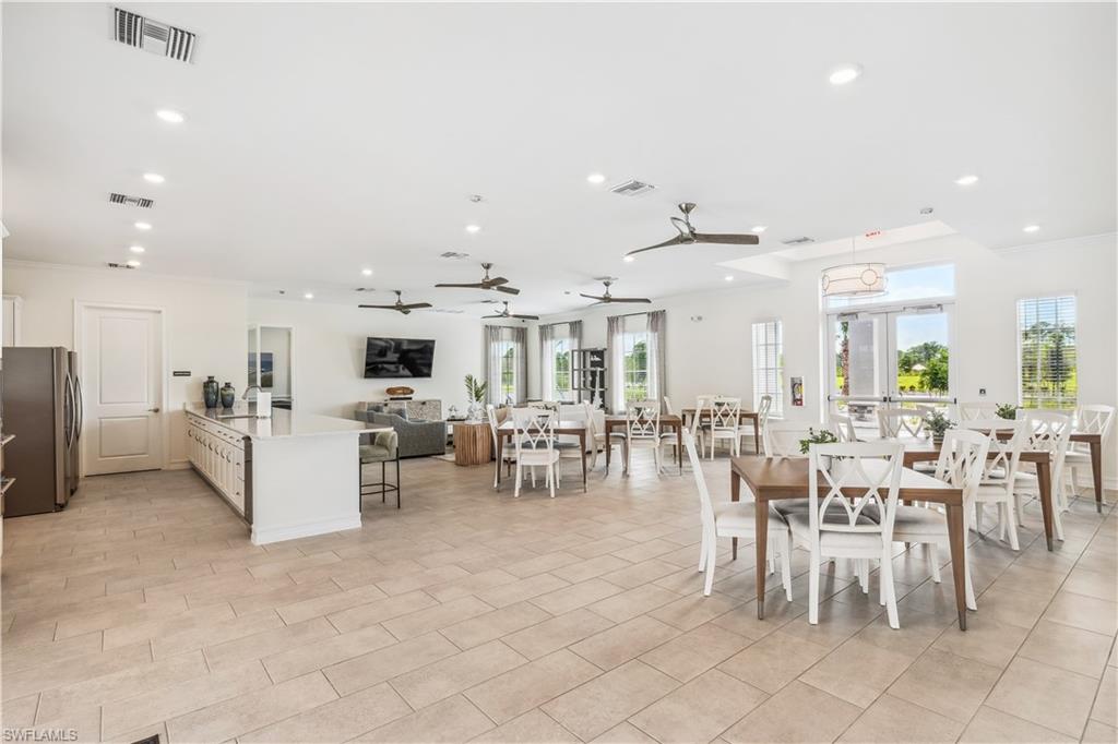 44591 Palm Frond Dr Property Photo 5