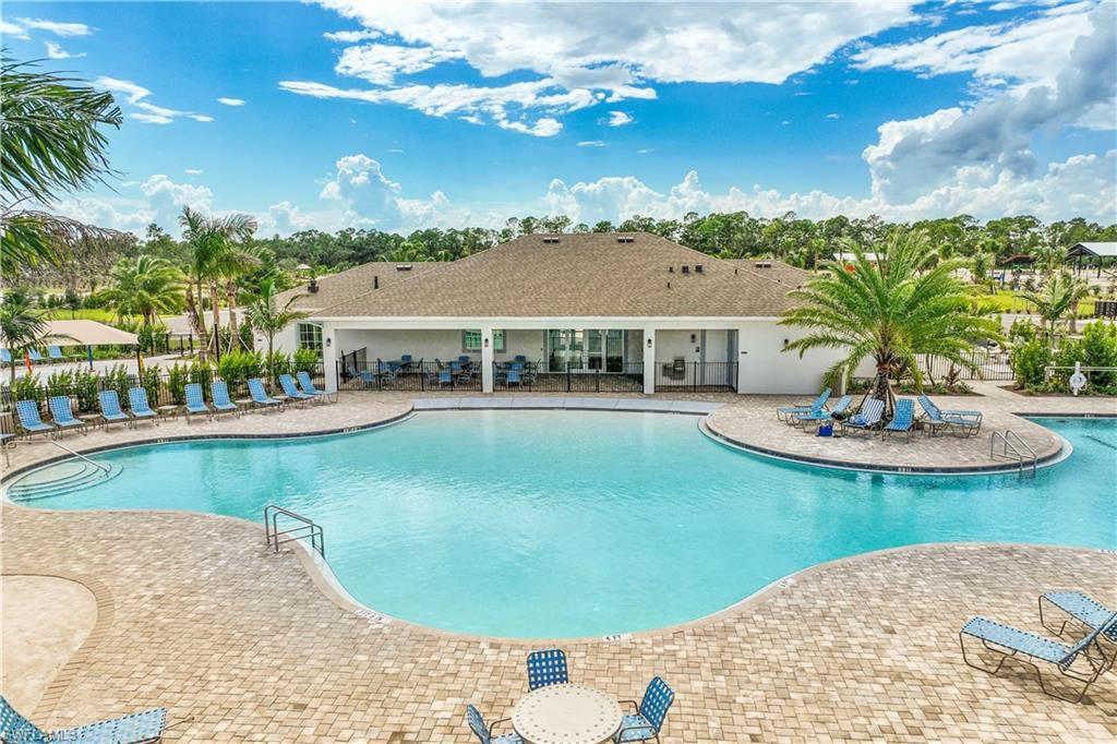 44591 Palm Frond Dr Property Photo 18