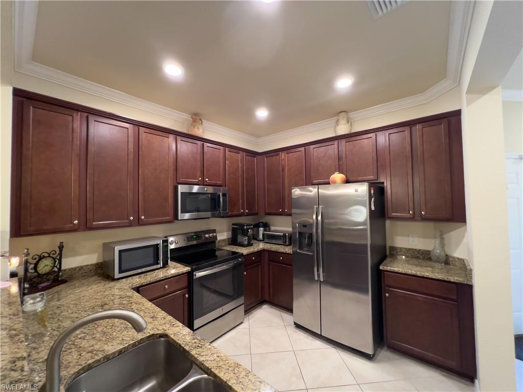 14710 Summer Rose Way Property Photo 3