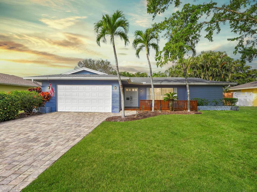 5324 Chippendale CIR E Property Photo 1