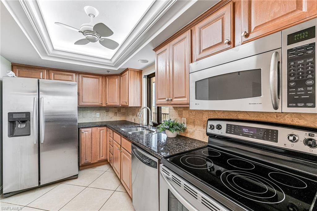 26225 Hickory Blvd # 7d Property Photo 6