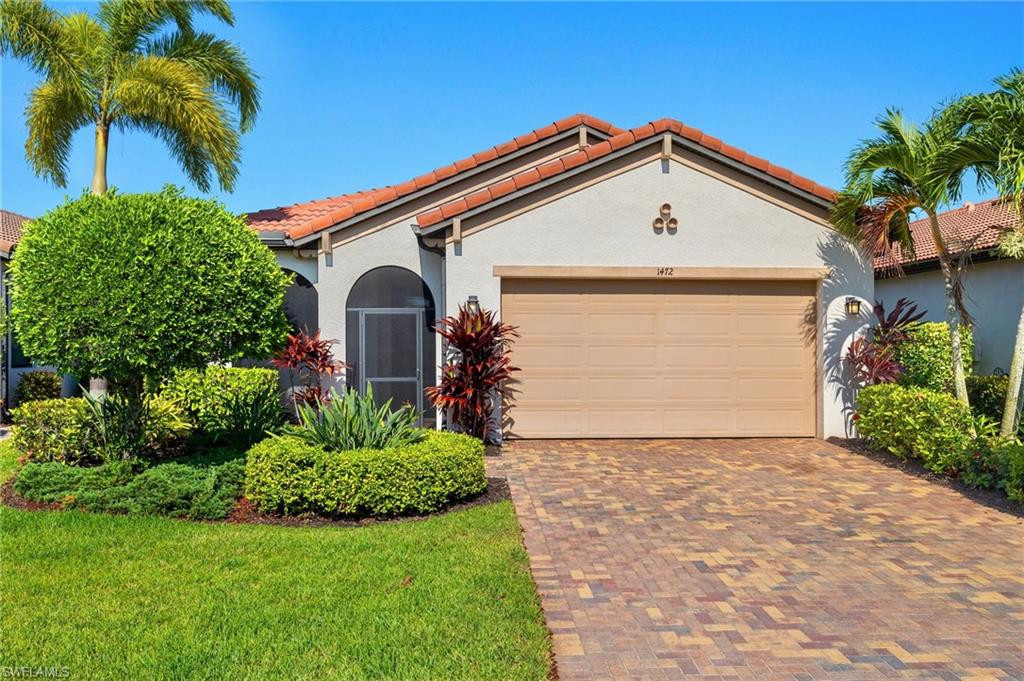 1472 Lucena LN S Property Photo 1