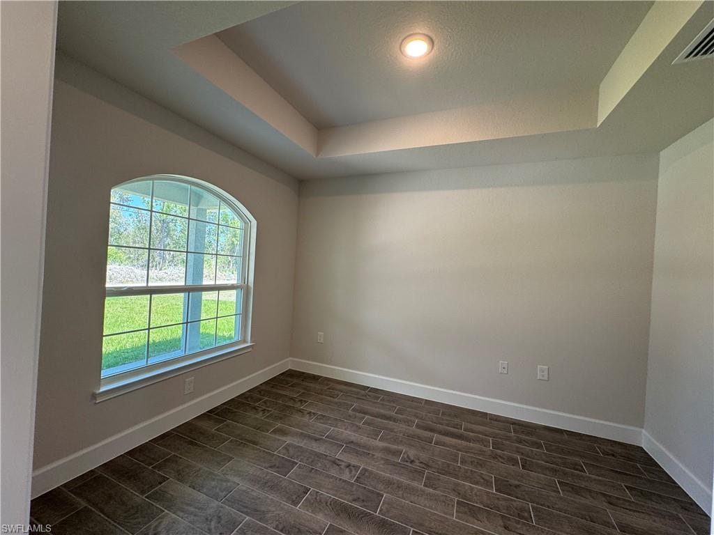 2324 Jacaranda Pkwy W Property Photo 6