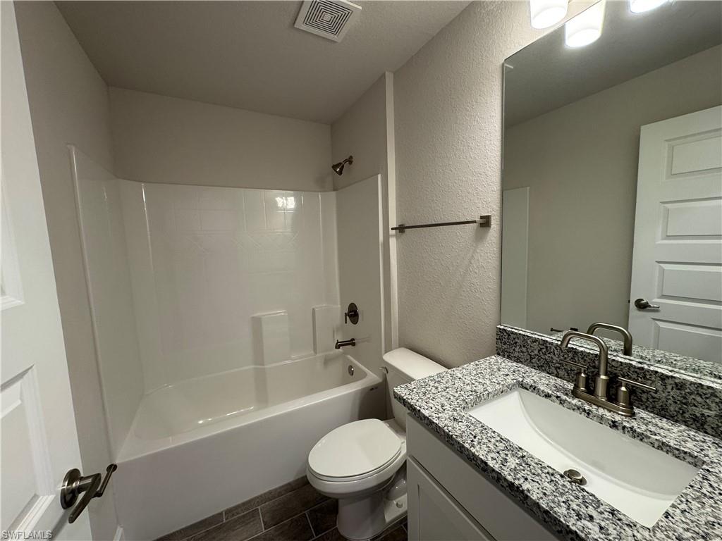 2324 Jacaranda Pkwy W Property Photo 19