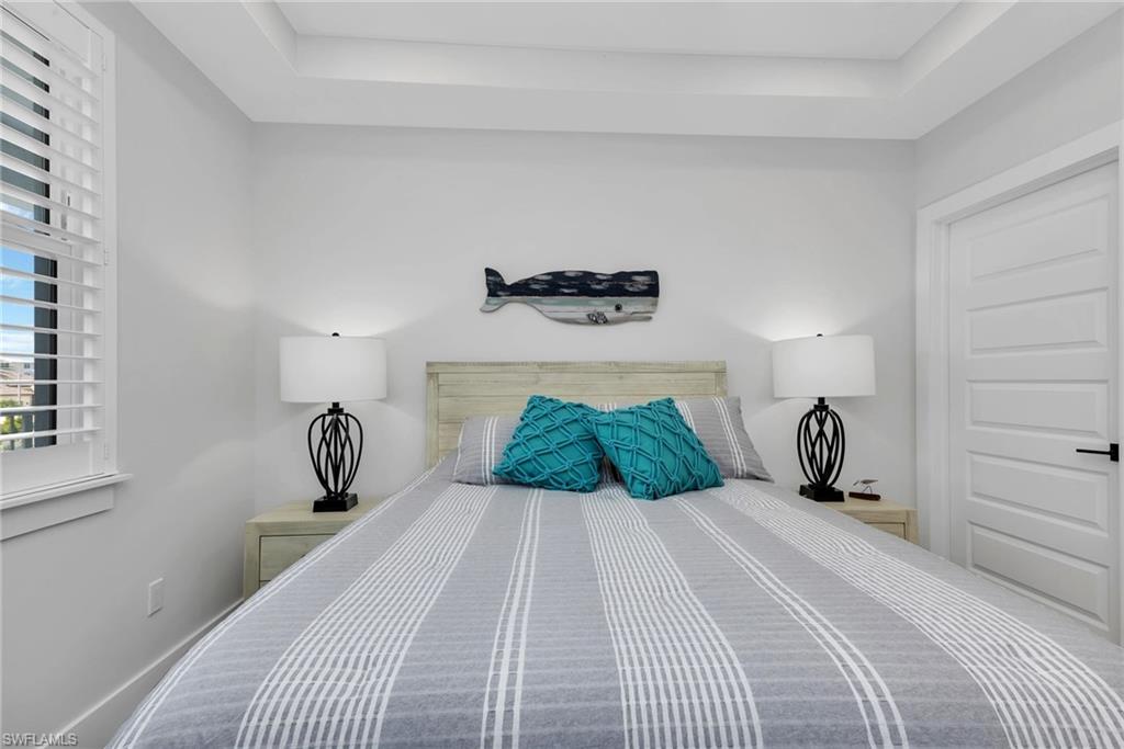 1425 Park Beach Cir # 127 Property Photo 5