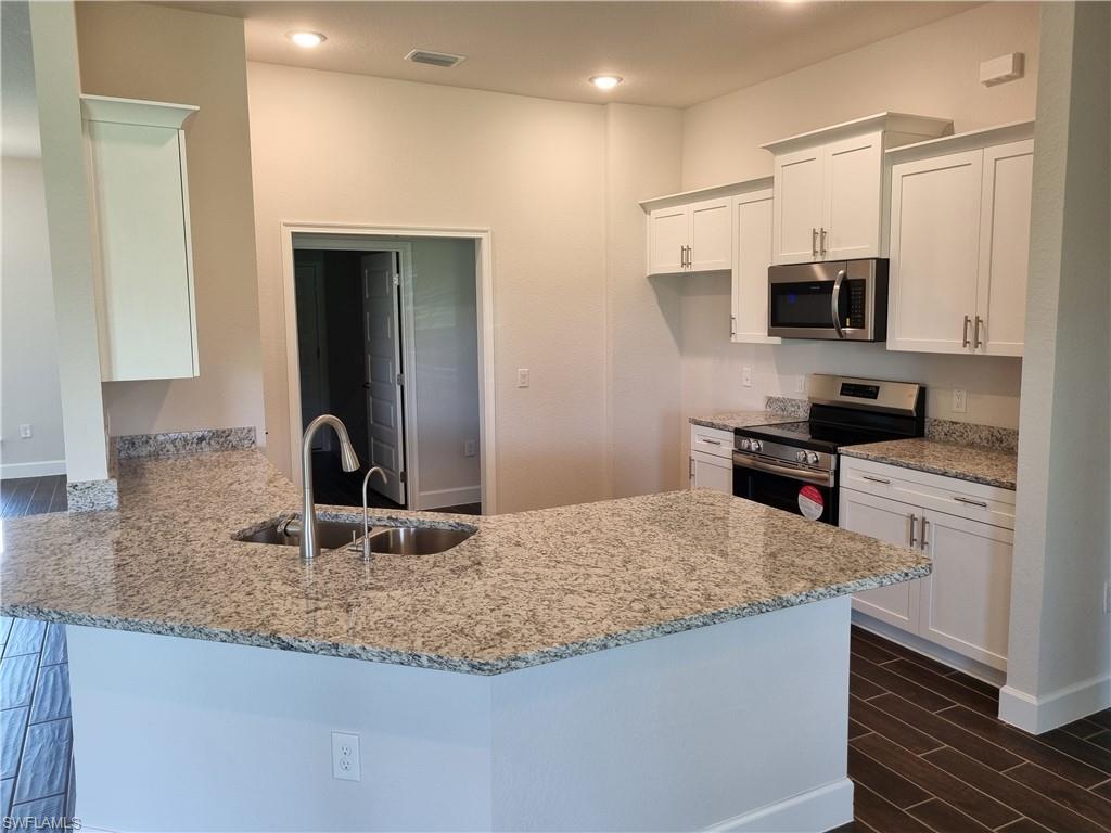 2609 Nw 8th Trce Property Photo 10