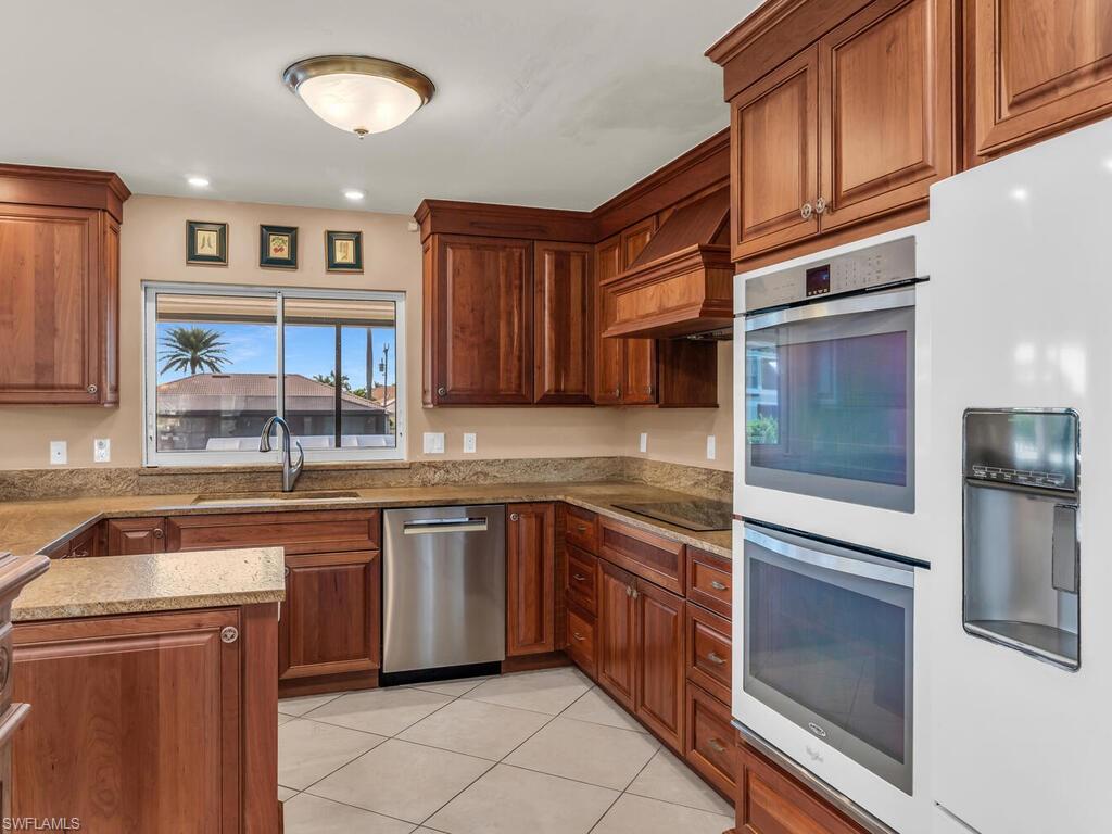 1179 Lighthouse Ct Property Photo 13