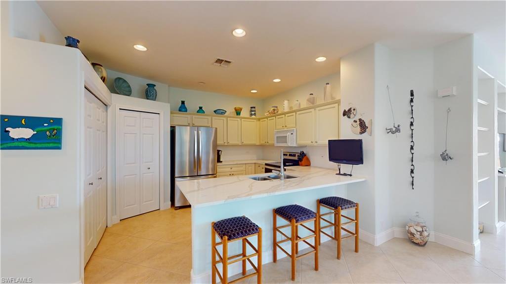 8797 E Bay Cir Property Photo 10