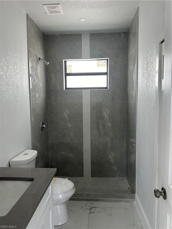 2513 62nd St W Property Photo 13