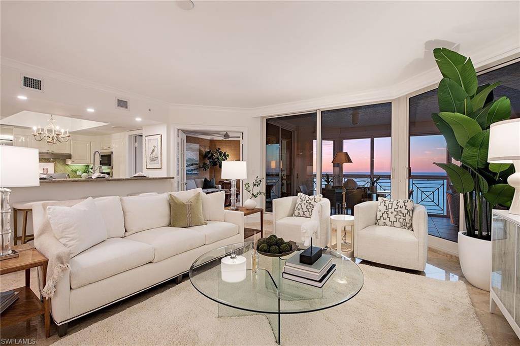 4021 Gulf Shore Blvd N # 1802 Property Photo