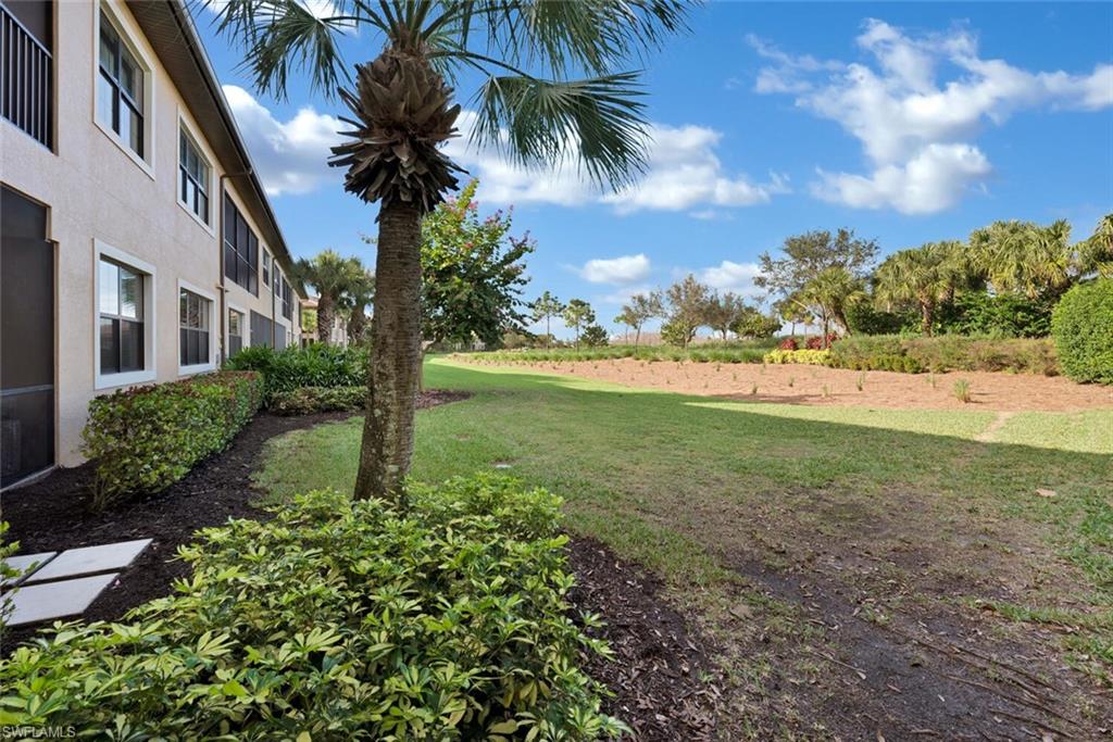 8757 Bellano Ct # 104 Property Photo 4