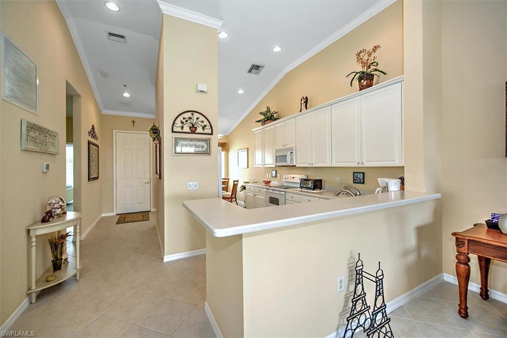 14525 Abaco Lakes Dr # 206 Property Photo 4
