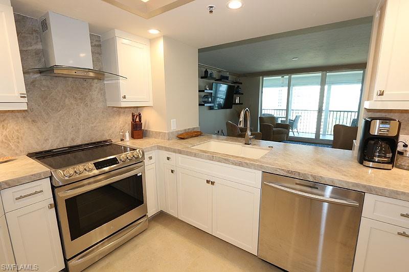 4651 Gulf Shore Blvd N # 1805 Property Photo 24
