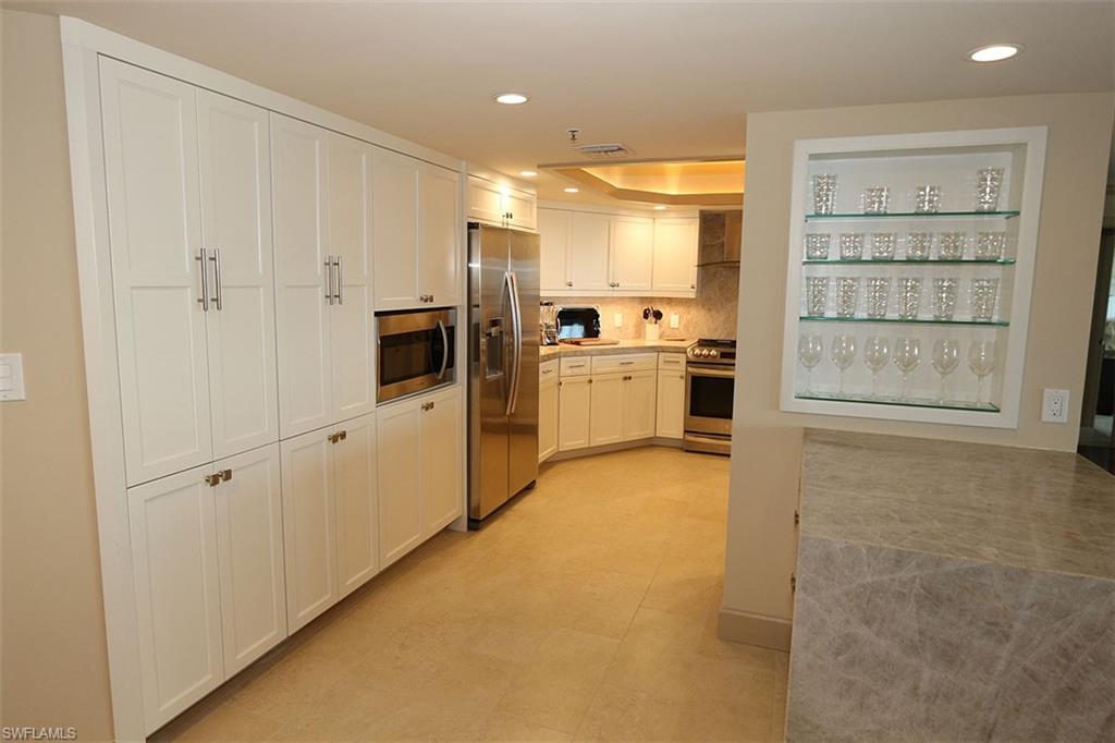 4651 Gulf Shore Blvd N # 1805 Property Photo 29
